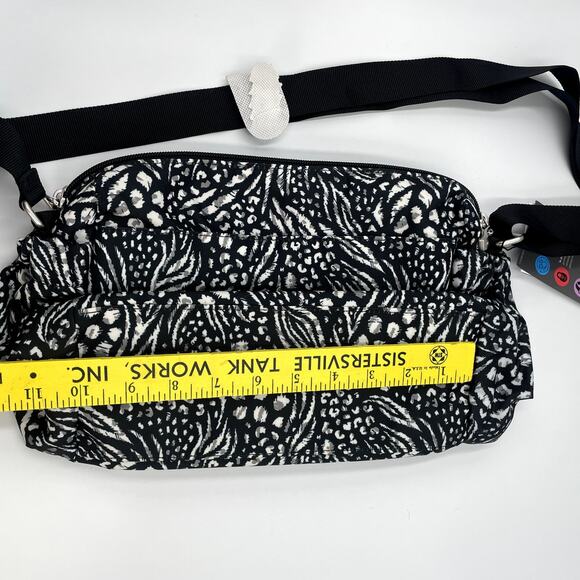 Baggallini Daily Machine Wash Messenger Bag Black & White New NWT Security RFID - Picture 7 of 7